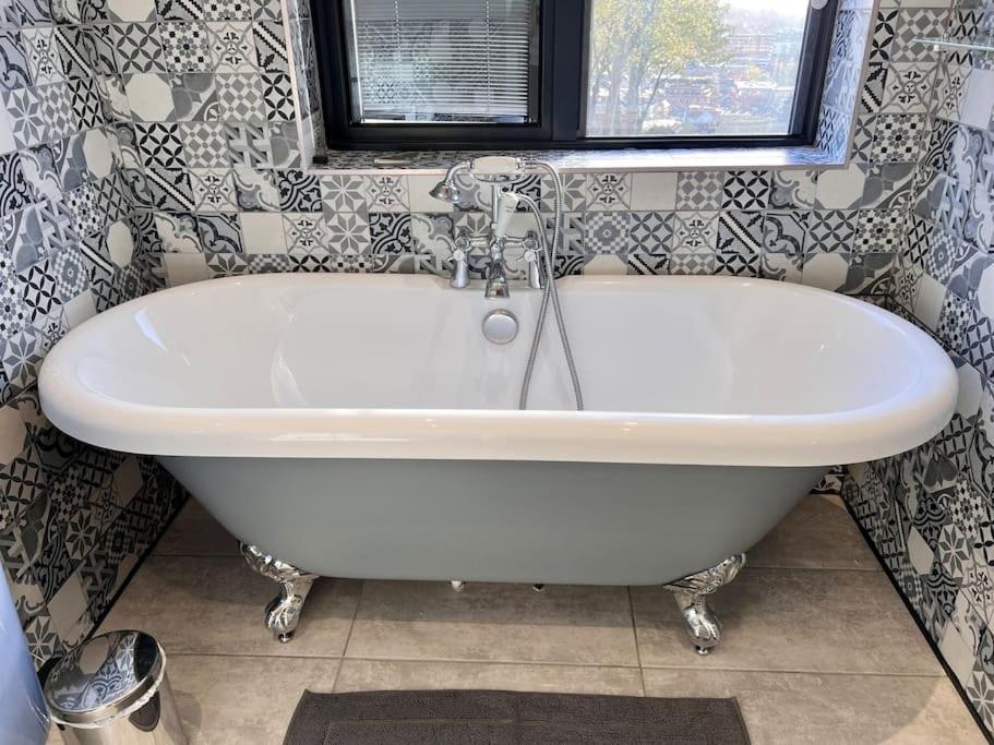 링컨 Stylish 3 Bed House With Castle Views 빌라 외부 사진
